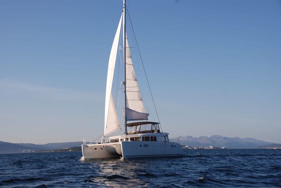 Tromsø: Fjord and Islands Luxury Catamaran Cruise - Tromsø Fjords by Catamaran: what makes this 3-hour cruise work