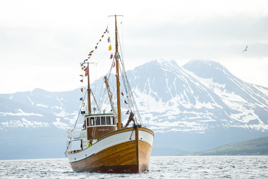 Tromsø: Fjord History Cruise with Snack and Drinks - The stories: Hermes II history, coastal culture, and what you learn from the water