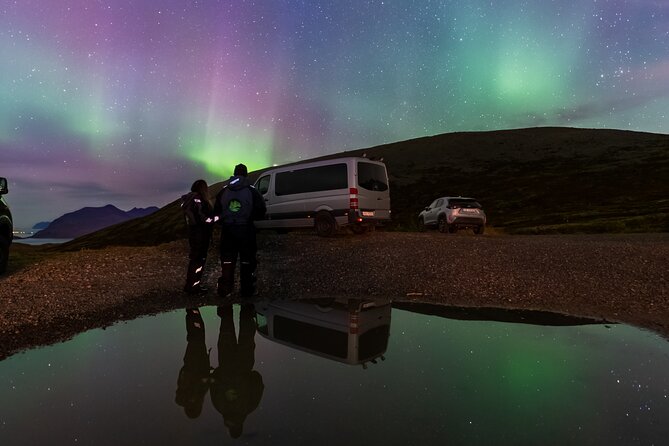 Tromsø Fjordland Aurora Chase Northern Lights by the Arctic Sea - Why This Tromsø Fjordland Aurora Chase Feels Like a Real Search