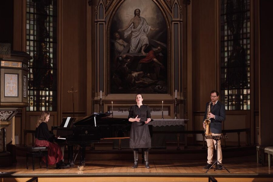Tromsø: Midnight Concert Ticket at the Tromsø Cathedral - The 30-minute midnight format: when time feels shorter than it should