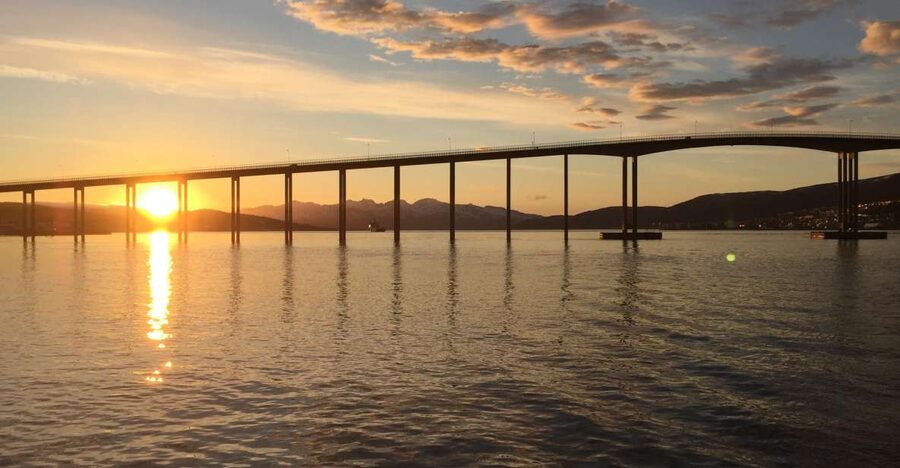 Tromsø: Midnight Sun Cruise in a Luxury Catamaran - Who this cruise suits best (and who might want a different option)