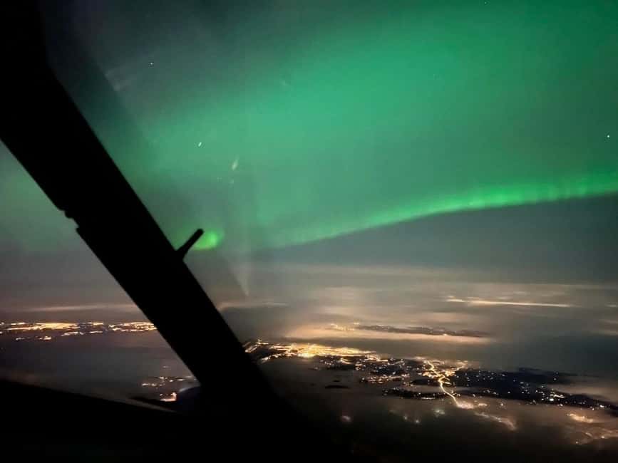 Tromsø: Northern Lights Bus Tour – Chase the Aurora Borealis - Aurora Hunting: Live Forecasts and a Flexible Route