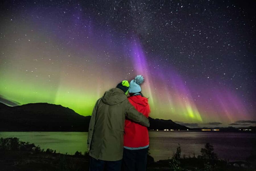 Tromsø: Northern Lights Chase in a Mercedes Benz with Photos - How the Aurora Chase Works From Tromsø