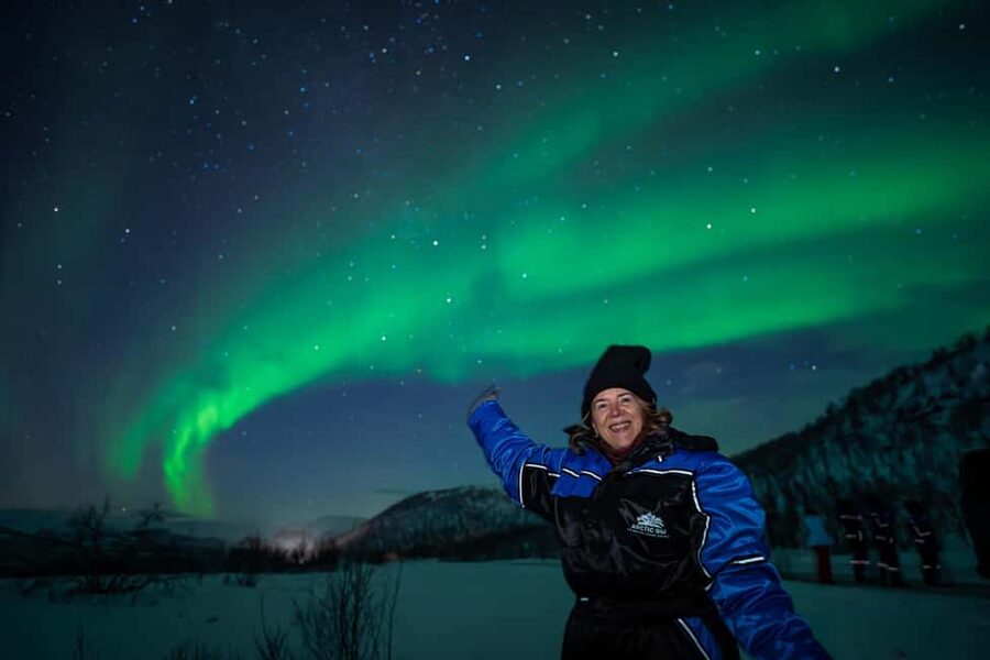 Tromsø: Northern Lights Chase with Expert Aurora Hunters - Heated transport on winter roads, and what it feels like