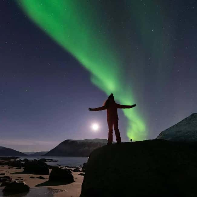 Tromsø: Northern Lights Chase with Photos and Guide - Professional DSLR Photography: Why This Tour Feels Different