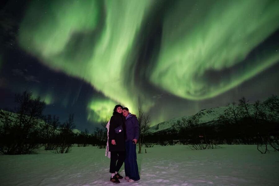 Tromsø: Northern Lights Chase with Photos and Guide - Who Should Book This Tromsø Tour (and Who Might Not)