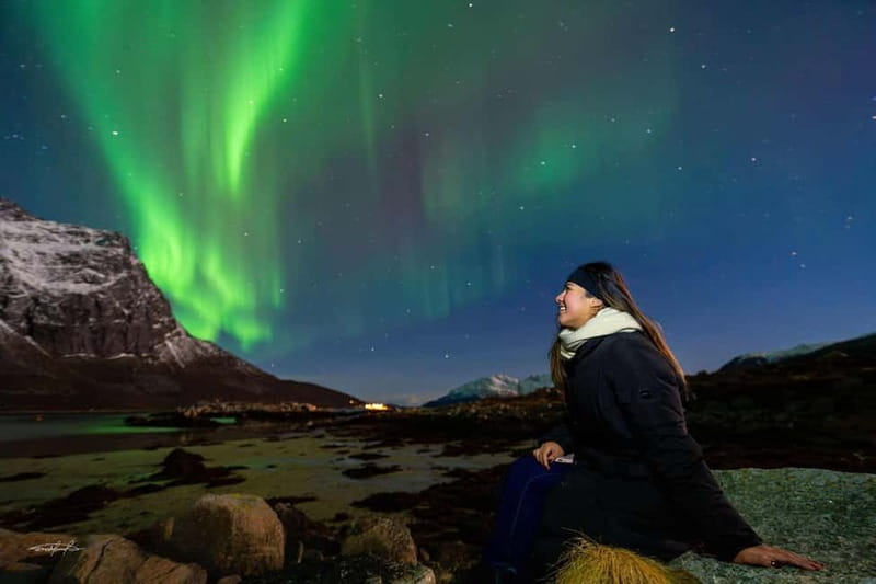Tromsø: Northern Lights Safari with Expert Guides and Photos - When the aurora shows up: what guides do, who they are, and how photos happen
