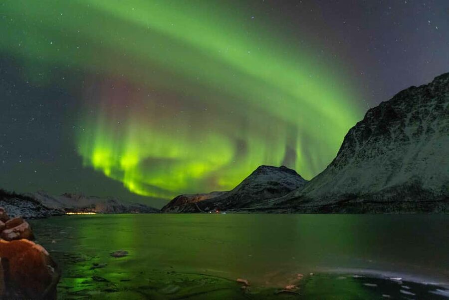 Tromsø: Northern Lights Tour with Dinner and Native Guide - Price and Value: Is $230 Worth It for an 8-Hour Aurora Evening?