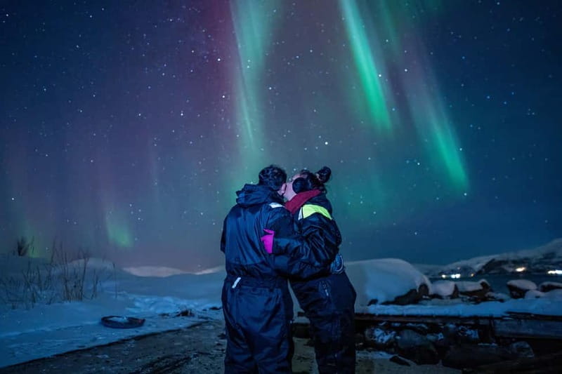 Tromsø: Northern Lights Tour with Hot Drinks and Snacks - Campfire Nights: What You Can Expect If Weather Cooperates