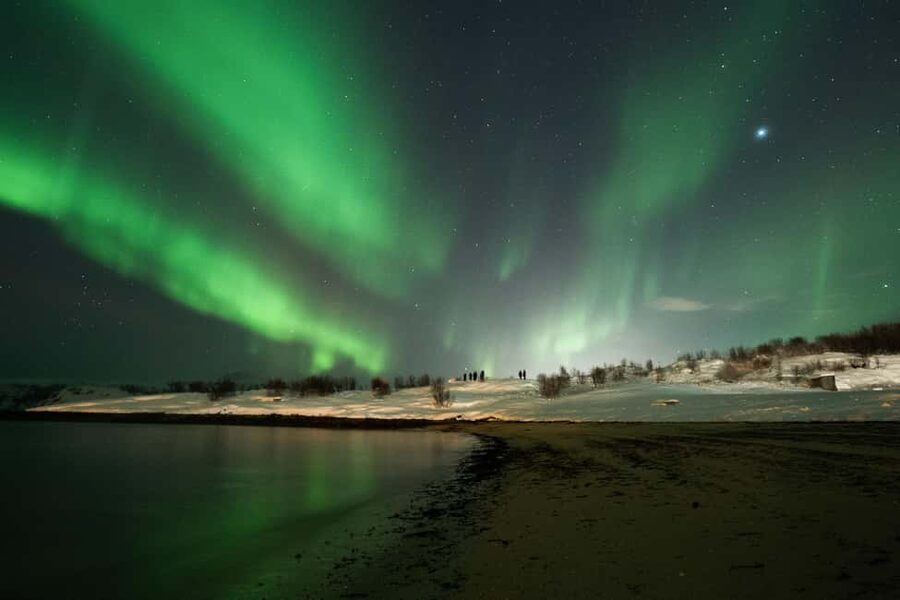 Tromsø: Northern Lights Tour with Local Stories & Photos - What to pack so you enjoy every minute