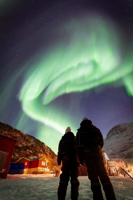 Tromsø: Northern Lights Tour with Sámi & local guides - Chasing the clearest skies with route adjustments