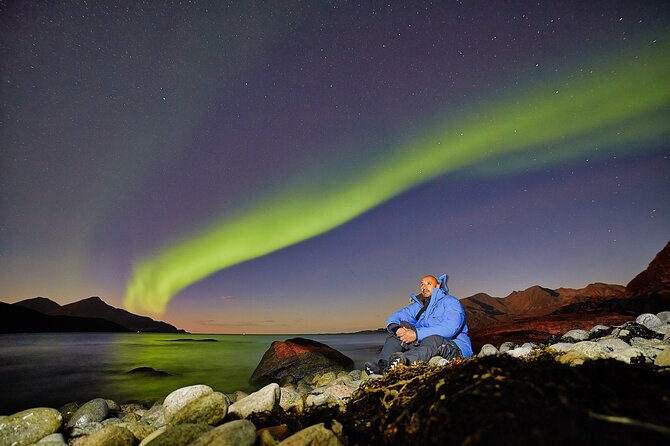 Tromso: Private Aurora Chase by Minivan - Comfort in the cold: warm gear, winter boots, and less grumpy waiting