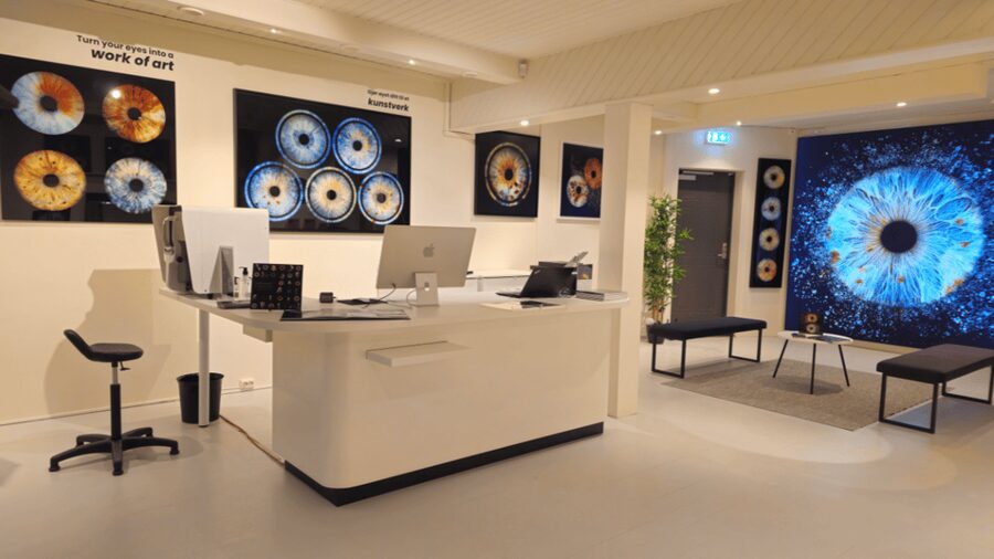 Tromsø: Reveal Your Eye Experience at the Iris Galerie - How the iris revelation works (and why guidance matters)