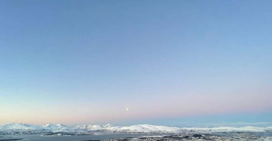 Tromso: Sightseeing Cruise by Catamaran with Snacks & Drinks - Key things to know before you go on the Arctic Eagle