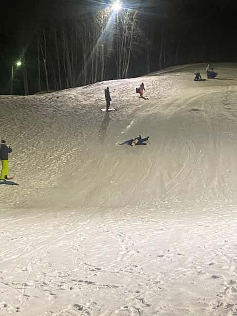 Tromsø: Sledding, Toboggan, Mini Skiing, Lasso & Arctic Fun - Timing, transfers, and how the 105 minutes really feel