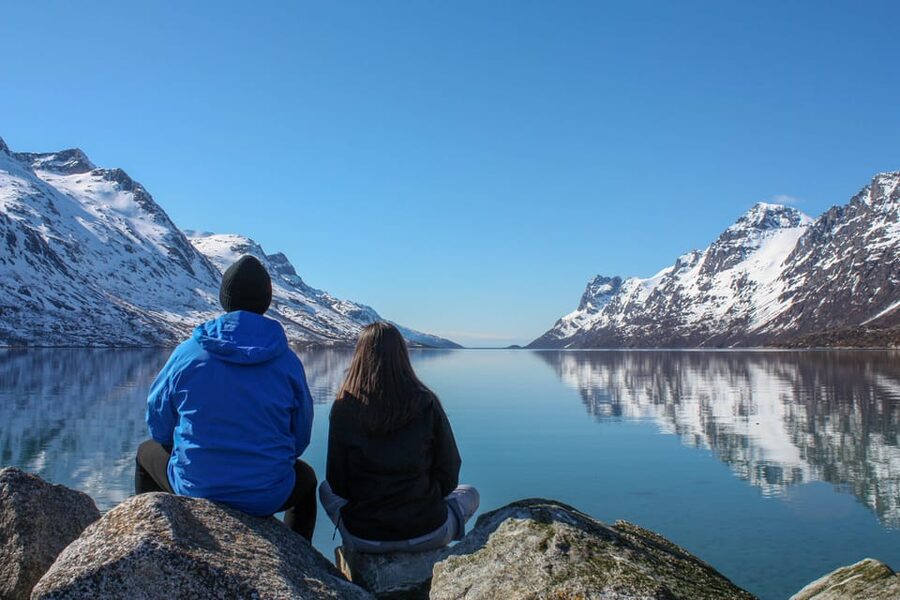 Tromsø: Small group Fjord Adventure, by Local - Sjøtun Brygge to Nordfjordbotn: coffee, coastal stops, and guided context