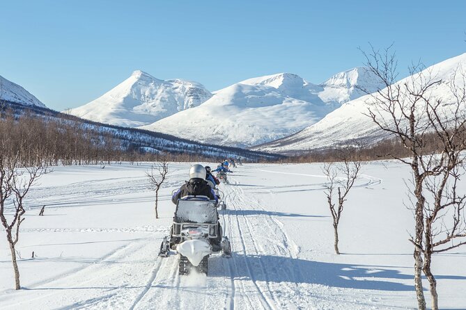 Tromsø Snowmobiling, Ice Domes Snow Park, and Reindeer Visit - Warm lunch in a lavvu: what you get to eat and drink
