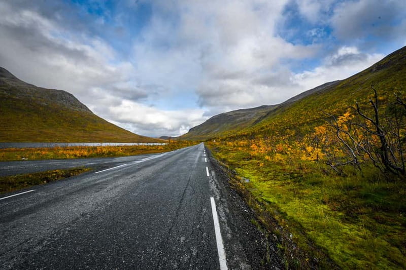 Tromsø: Sommaroy Fjord Tour with Lunch Option - Group Size and Vehicle Comfort: Minibus Vibe vs Coach Comfort
