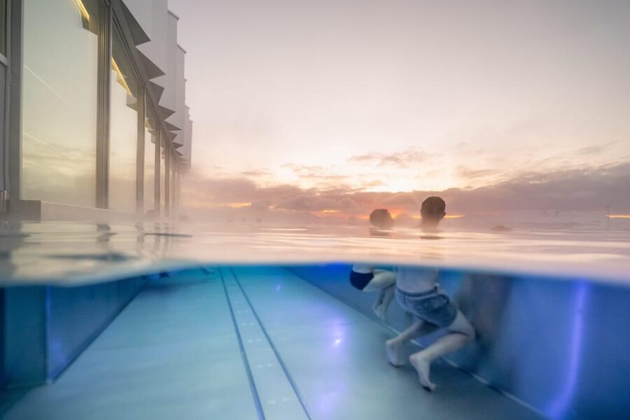 Tromsø: Spa/Pool with Bath, Sauna and Outdoor Heated Pool - Arctic wellness at Tromsøbadet: what the experience really feels like