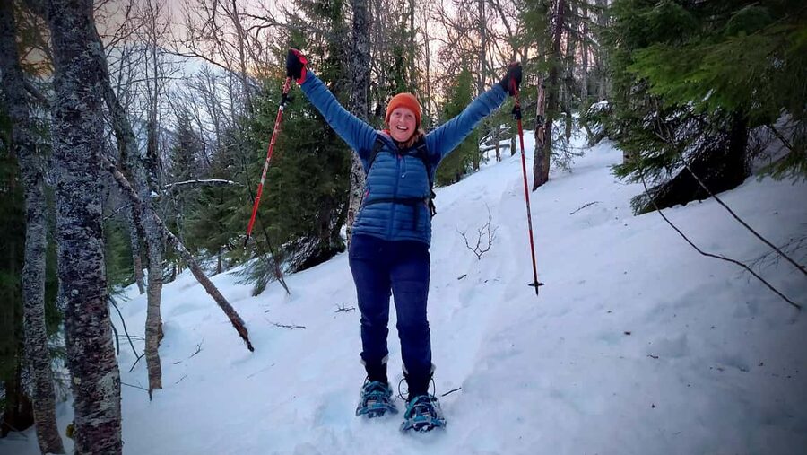 Tromsø Street to Wilderness: Guided Snowshoe Hike - Tromsø’s winter start: meeting by Fjellheisen in Tromsdalen
