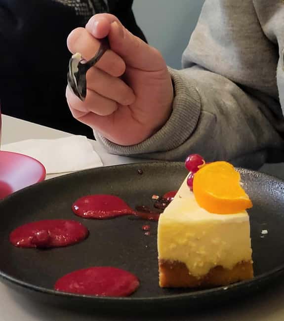 Tromsø Sweet Temptations Tour: Afternoon Tea & Other Sweets - Who should book this Tromsø sweet tour