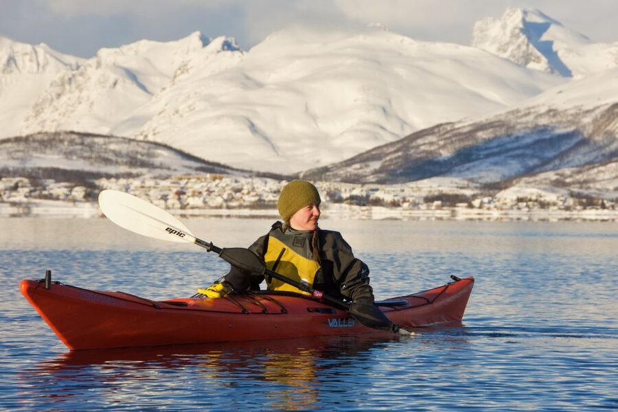 Tromsø: Winter Sea Kayaking Tour with Wildlife Sightings - Paddling Routes Through Snow-Covered Fjords and Islands