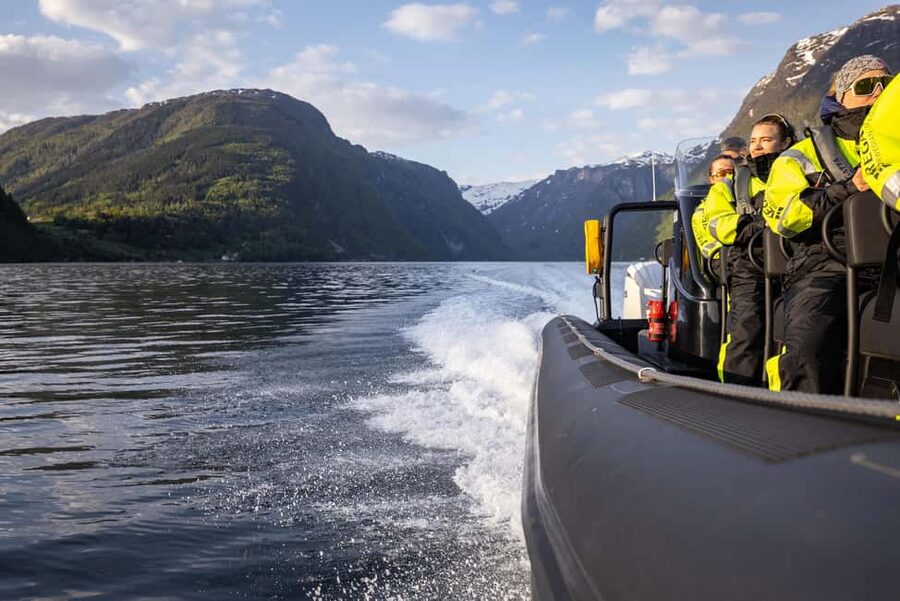Ulvik adventure: Exploring Hardangerfjord's Osafjord by RIB - Motion and comfort: who will enjoy the ride most