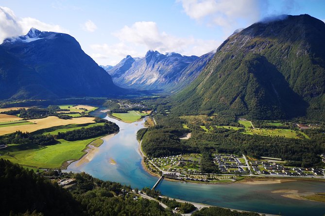 Via Ferrata Åndalsnes Intro Wall - What the Intro Wall climb really feels like (grade B)