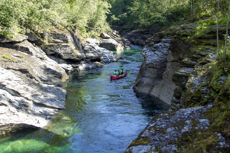 Voss: Raundal River Guided Canoe Tour - Getting to Evangervegen 32 and how the day’s timing works