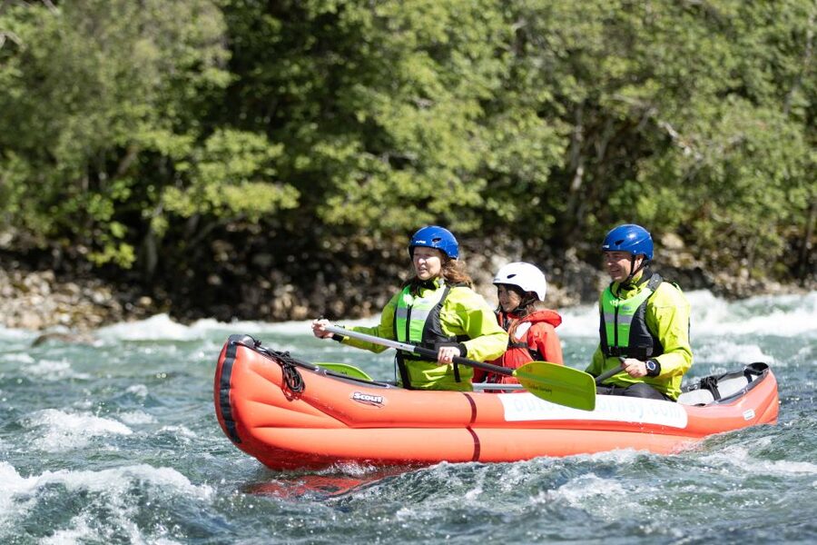 Voss: Raundal River Guided Canoe Tour - Equipment that actually makes canoeing comfortable in Norway