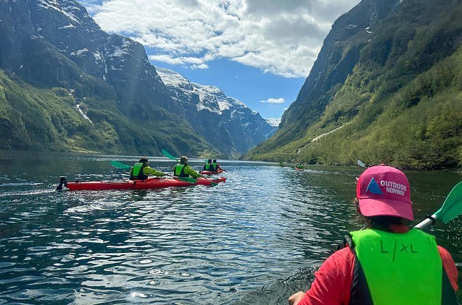 Vossevangen: Nærøyfjord Full-Day Guided Kayaking Trip - The 6-hour rhythm: pacing that keeps you paddling, not just waiting