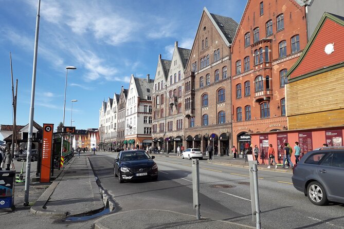 Walking tour: Medieval Spirit of Bergen + sweet Arctic gifts - Stop 6: Haakon’s Hall, the medieval palace you can spot and match to the story